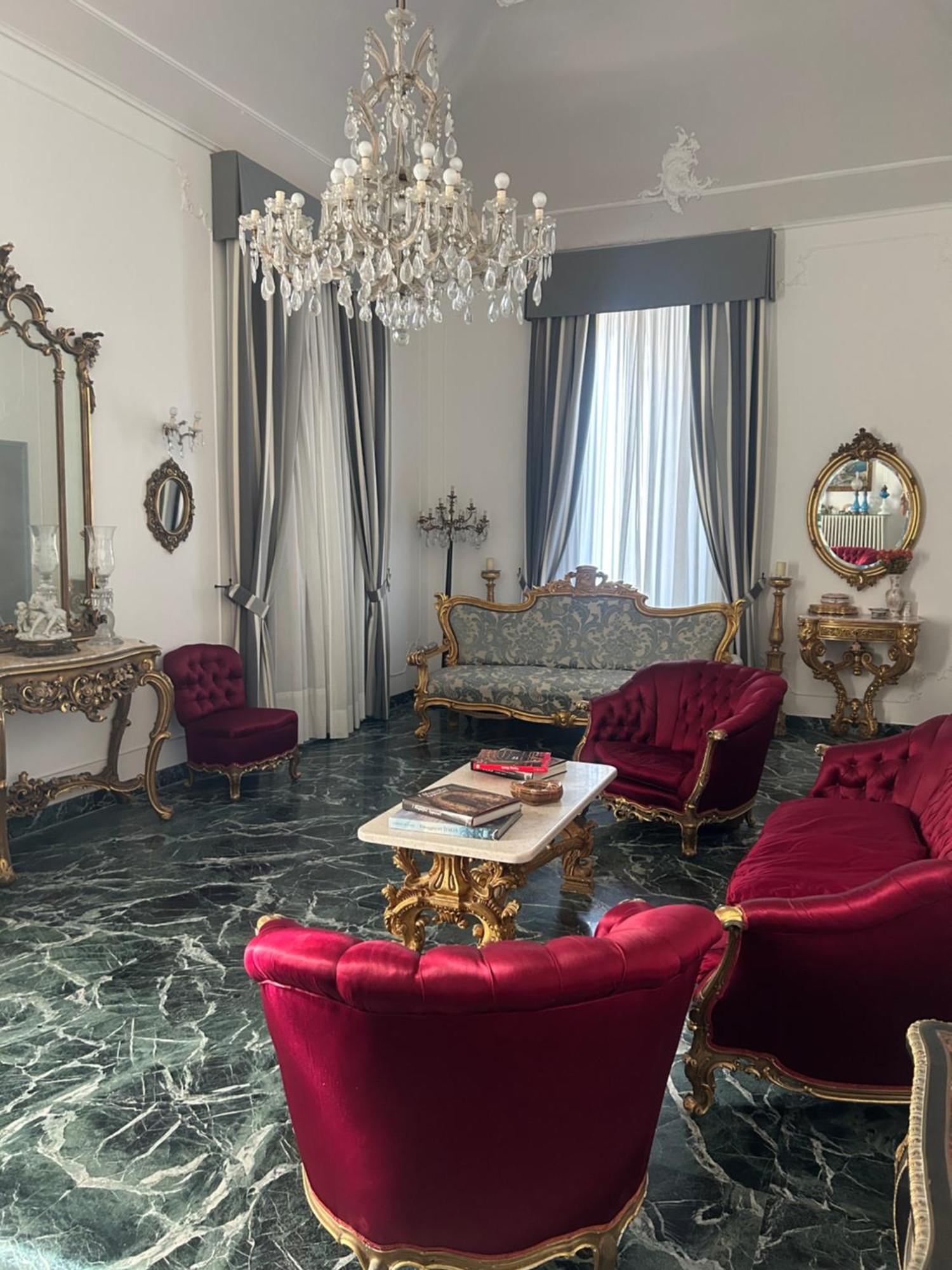 Palazzo Angelelli Bed & Breakfast กัลลีโปลี ภายนอก รูปภาพ